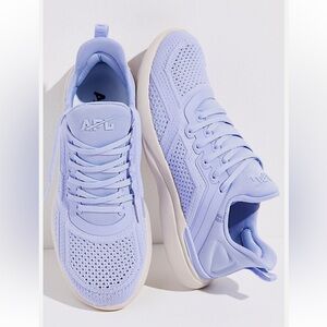 APL TechLoom Tracer training shoes